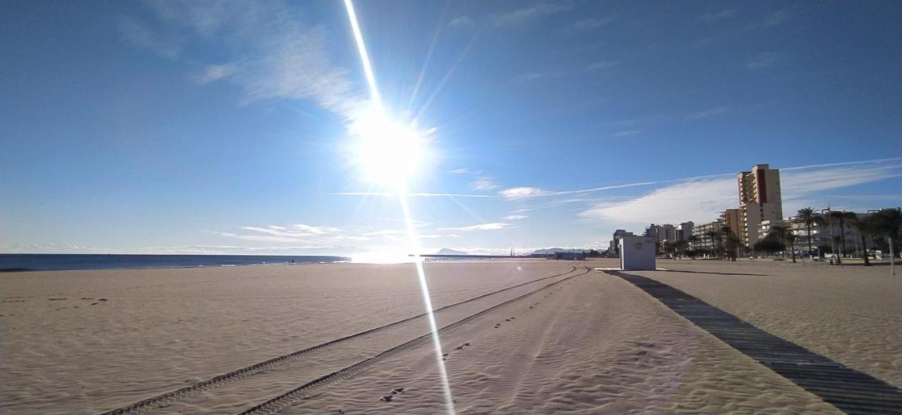 Ola Marina Solo Familias Apartment Playa de Gandia Екстериор снимка